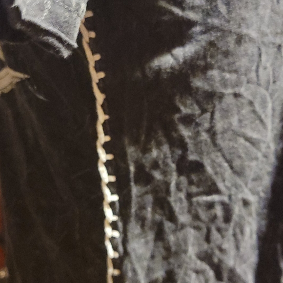 Affliction shirt - Picture 3 of 6